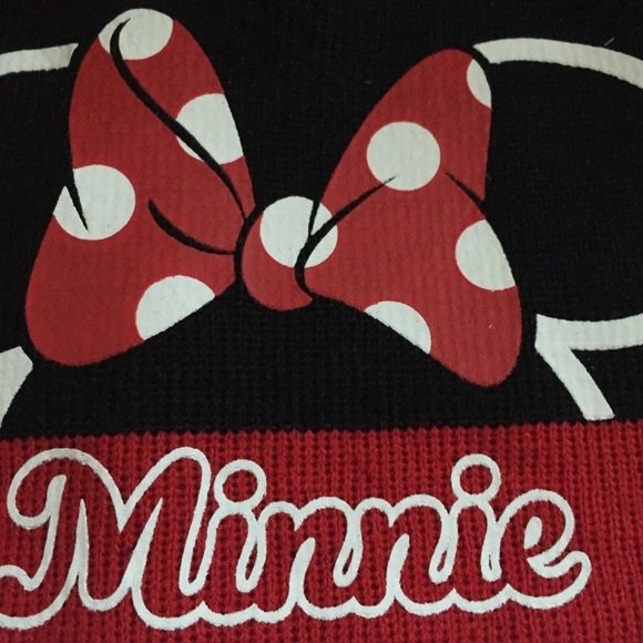 NWT Disney Minnie Mouse beanie - Picture 2 of 3